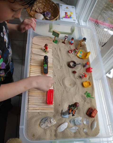 beach-sensory-box