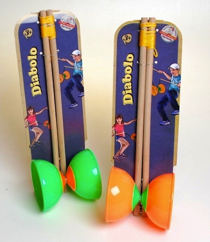 diabolo_oldtoys_sidewalkfun_national_redtricycle