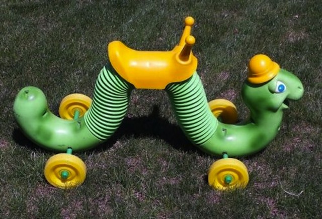 inchworm_oldtoys_sidewalkfun_national_redtricycle