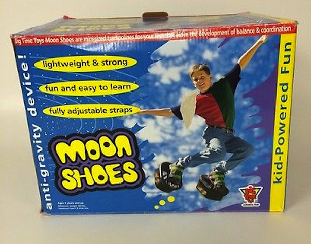 moonshoes_oldtoys_sidewalkfun_national_redtricycle