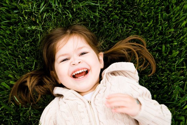 funny jokes for kids girl laughing kid fun humor