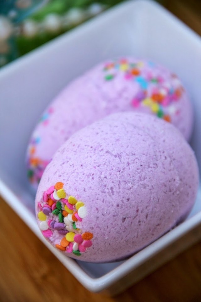 a picture of easter egg bath bombs, a fun plastic easter egg craft