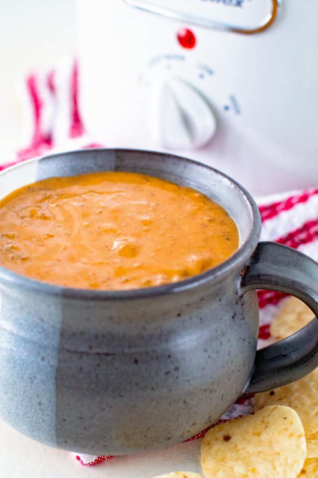 chili cheese dip is an easy appetizer