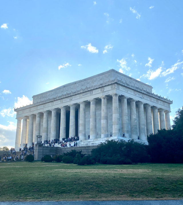 Lincoln Memorial, DC, D.C., Washington with kids, memorial, monuments, buildings, tourist, sightseeing