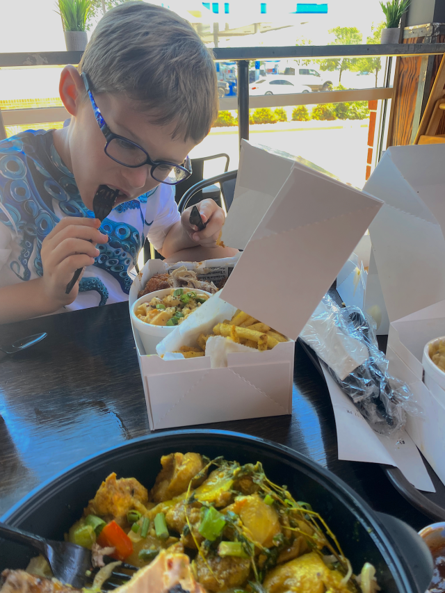 Eating at the Jerk Shack with kids in San Antonio