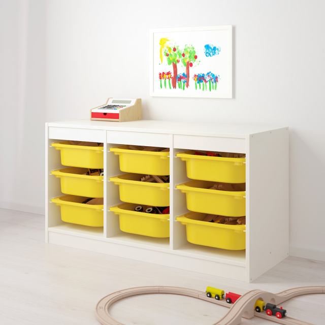 IKEA kids room hack for a LEGO table