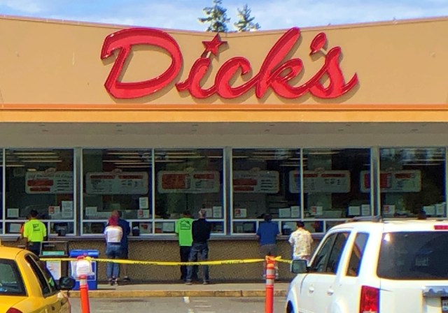 Dicks Drive In