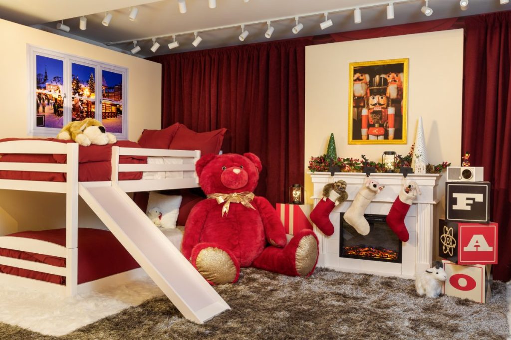 Airbnb FAO Schwarz
