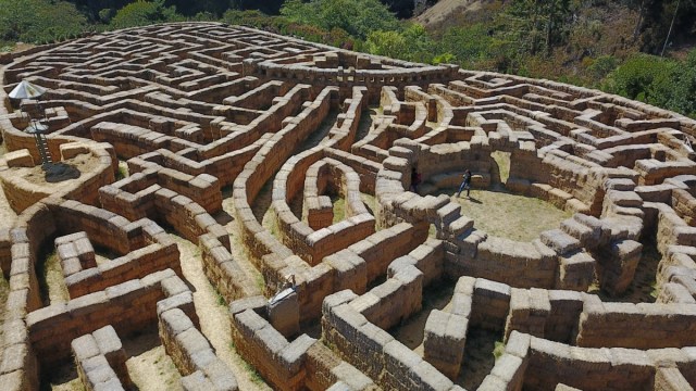 best hay maze near san francisco