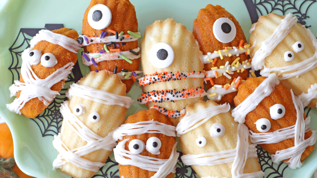 Mummy cookies are fun Halloween treats