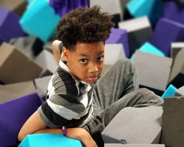 trampoline-parks-seattle-defy