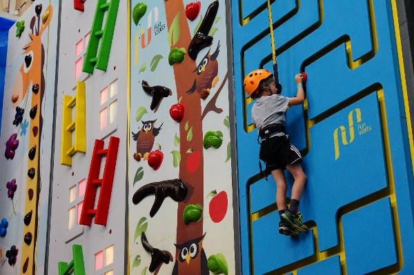 asian american businesses in LA to suupport