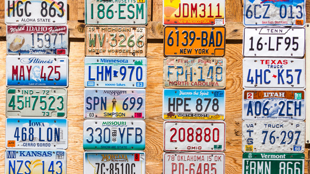 license plate bingo is a game you can play in the car