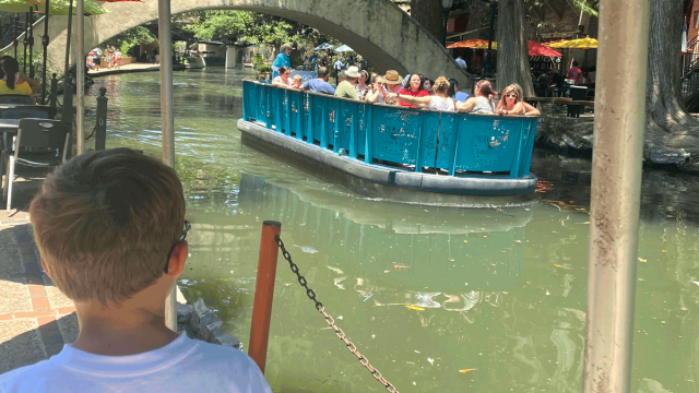 Exploring the Riverwalk with kids in San Antonio