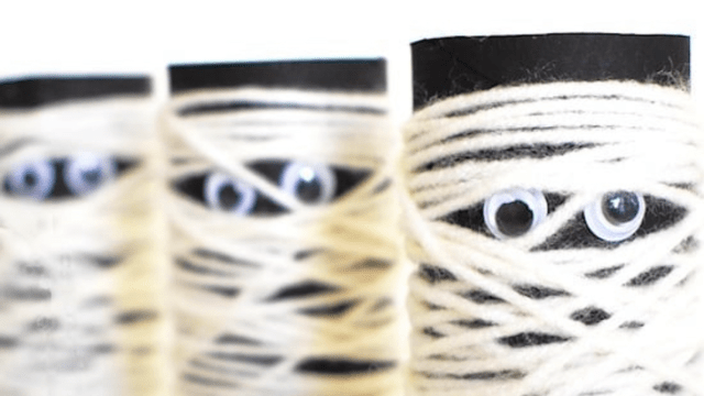 string mummy craft