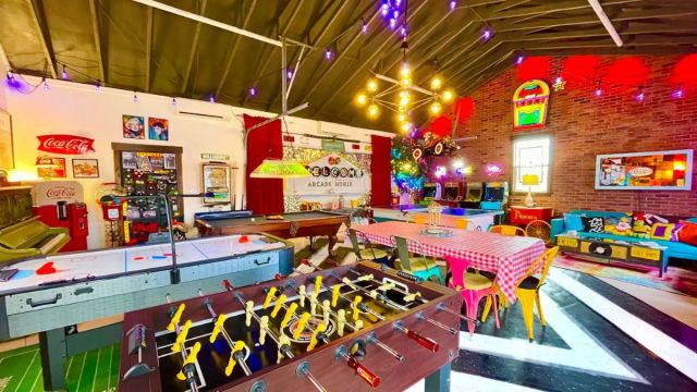 arcade themed airbnb
