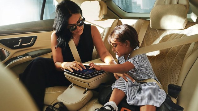 Blacklane limo services is one of our best expensive gifts for mother's day.