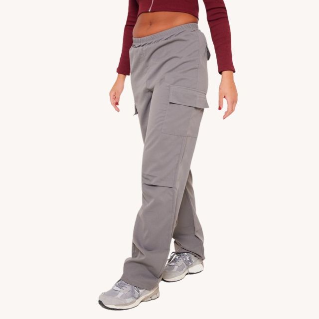 woman wearing grey cargo pants