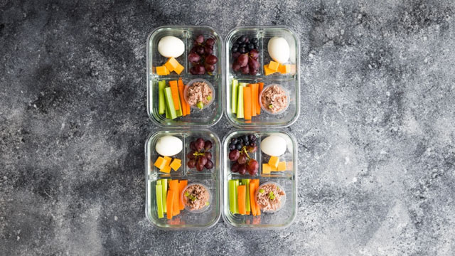 picture of a tuna protein snack box 