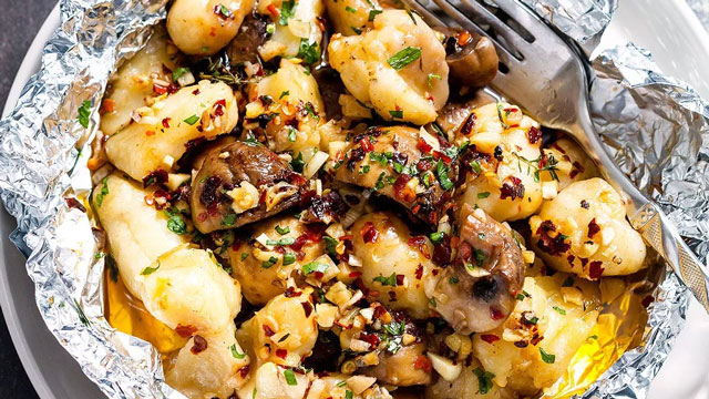 mushroom gnocchi foil packet meals