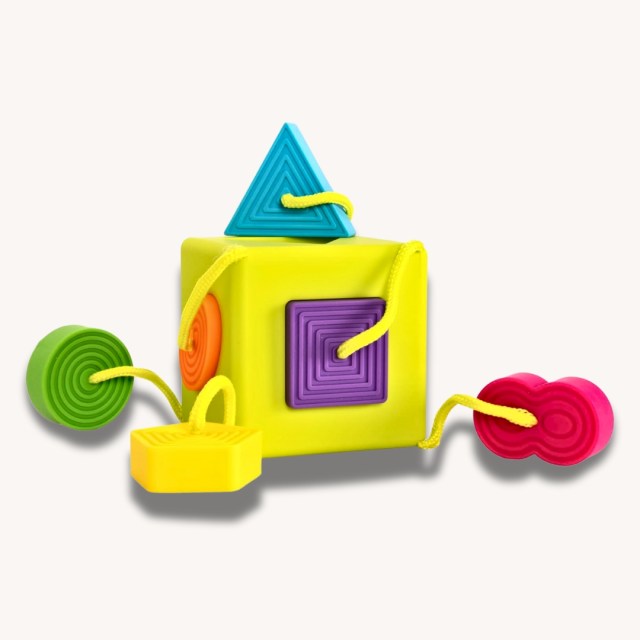 baby gift ideas Fat Brain Toys OombeeCube