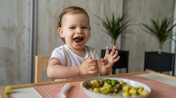 A toddler who is not rejecting dinner